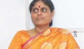 Vijayamma seeks chambers, quarters