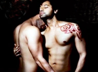 Govt backtracks on gay sex, irks SC