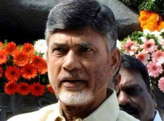 Cong using Telangana issue: Chandrababu