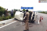 AP minister convoy accident, Balineni Srinivas Reddy escort accident, one dead in ap minister s car accident on orr hyderabad, Convoy