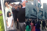 Aishwarya Rai Hoists Indian National Flag, Melbourne, bollywood queen aishwarya hosts indian national flag at australia s iifm, Aishwarya rai hoists indian national flag