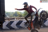 Akhil Akkineni, Hello, making video akhil s stunts leaves one in surprise, Hello