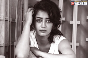 Akshara Haasan On Private Pictures Leak