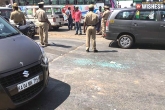APMC President's car, Kadubale Srinivas, bengaluru 2 unidentified persons fire at apmc president s car 1 killed, Kadubale srinivas