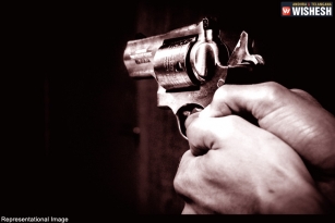Shot Man Rushes To Drops His Daughter At Exam Centre Before Reaching Hospital