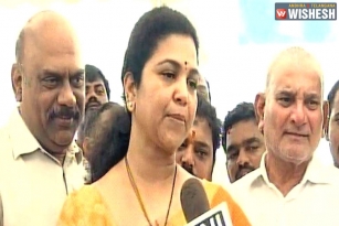 YSR Congress MP Butta Renuka Joins TDP