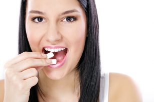 Chewing gum improves oral health