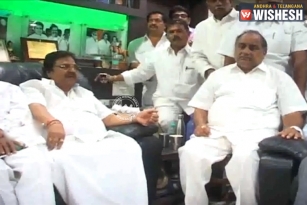 Dasari Narayana Rao Holds Lunch Meeting at his Residence