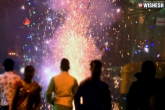 New Delhi, Delhi firecrackers reports, 850 arrested in delhi for flouting diwali norms, Crackers