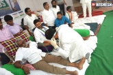 YSRCP MPs updates, YSRCP MPs updates, hunger strike of ysrcp mps reach fourth day, Hunger