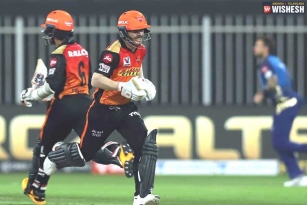 IPL 2020: Sunrisers Hyderabad smash Mumbai to make it to Playoffs