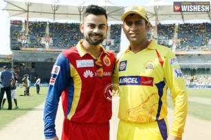 It&#039;s Virat Kohli Vs Mahendra Singh Dhoni in IPL 2015