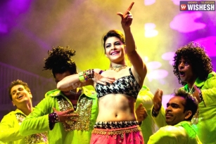 Jacqueline Fernandez to sizzle at PBL opening ceremony