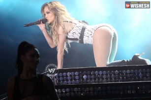 Jennifer Lopez sued over raunchy booty shake