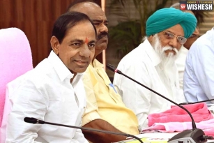 KCR Chairs Meeting With Farmer Leaders Of 26 Indian States