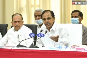 KCR calls the Union Budget a Golmaal One with No Direction