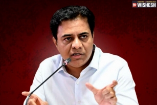 KTR Strong Action against those insulting CM KCR