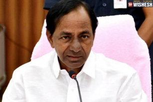 KCR Announces Rs 25 Cr Aid For Kerala