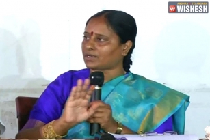 Konda Surekha Slams KTR For Denying Ticket