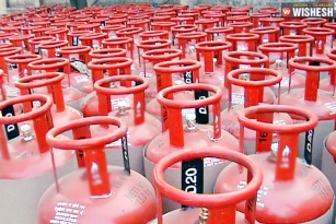 Breaking: LPG Cylinder Price Increased By Rs 144.5