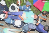MMTS driver, Kacheguda stations, kacheguda accident mmts loco pilot s leg amputated, Up train accident
