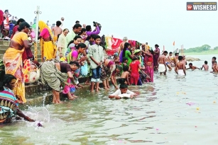 Maha Pushkaraalu launched in the Telugu states