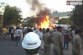 semi-religious sect, semi-religious sect, mathura clashes 21 killed many injured, Jawahar bagh