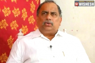 Padmanabham Questions on Pushkaralu Stampede