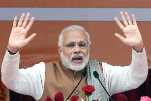 Narendra Modi Slams Samajwadi Party on Corruption