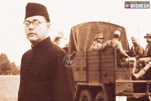 Netaji alive in China in 1949, he is Gumnami Baba- Dhar