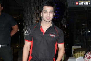 Nikhil in a Bollywood remake !
