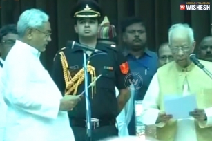 Nitish Kumar Takes Oath As Bihar CM For Sixth Time