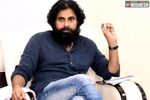 Pawan Kalyan to Shoot for two Simultaneous Projects