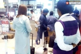 Khaadi lalchi and pyjama, Pawan Kalyan, pawan kalyan lands in the usa in indian attire, Harvard business school