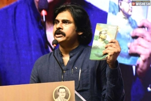 Pawan Kalyan demands to bring back the ashes of Netaji