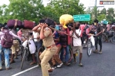 Migrant workers shelter homes, Migrant workers were beaten in Guntur, police beat up migrant workers in guntur, U s workers