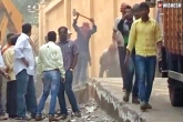 Shah Rukh Khan Mannat, Brihanmumbai Municipal Corporation, ramp of srk s bungalow demolished, Demolish