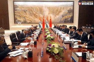 Record 24 agreements signed between India and China