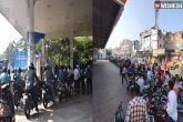 Hyderabad Petrol Bunks latest, Hyderabad Petrol Bunks pictures, mad rush in petrol bunks across hyderabad, Petrol bunks
