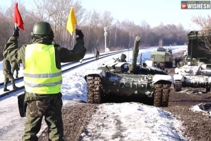 Russia Stations Nearly 1,90,000 Troops Near Ukraine