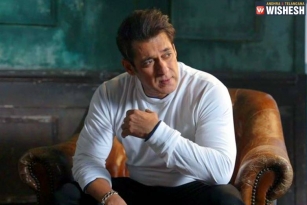 Salman Khan joins hands for Kick 2