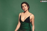 Samantha trolls, Samantha in green outfit, samantha takes on trolls who criticized her deep neck skirt, Tollywood news