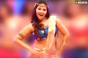 Sarrainodu &#039;blockbuster&#039; full song