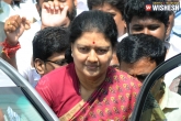 O Panneerselvam, K Swaminathan, sasikala banners removed from party headquarters in chennai, Sasikala natarajan