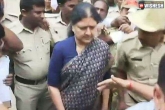 Sasikala, IT officials, sasikala questioned by it officials in bengaluru prison, Sasikala