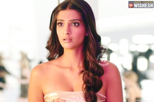 Sonam Kapoor falls sick