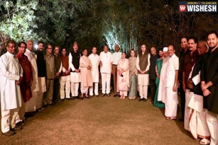 Sonia Hosts Dinner For Opposition: New Alliance On Cards