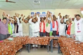 TSRTC Bandh news, TSRTC Bandh pictures, tsrtc bandh telangana comes to a standstill, Tsrtc bandh