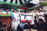 Amma Makkal Munetra Kazhagam symbol, Tamil politics, ttv dhinakaran floats his own political party, Political party