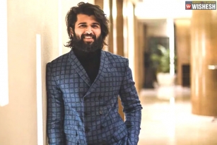 Vijay Devarakonda to Resume Fighter Shoot from December